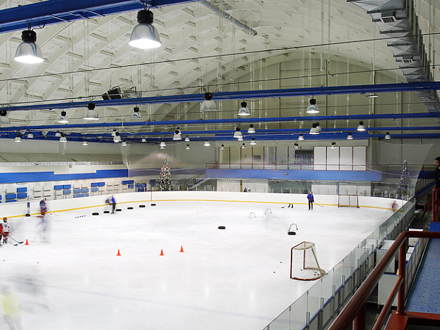 Российский клуб хоккея приглашает хоккейных вратарей на тренировку в многофункциональный спортивный комплекс «Локо-Спорт»